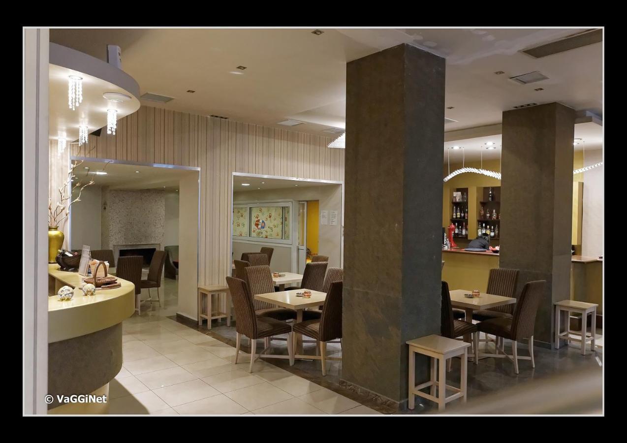 Lidra Hotel Aridaía Extérieur photo